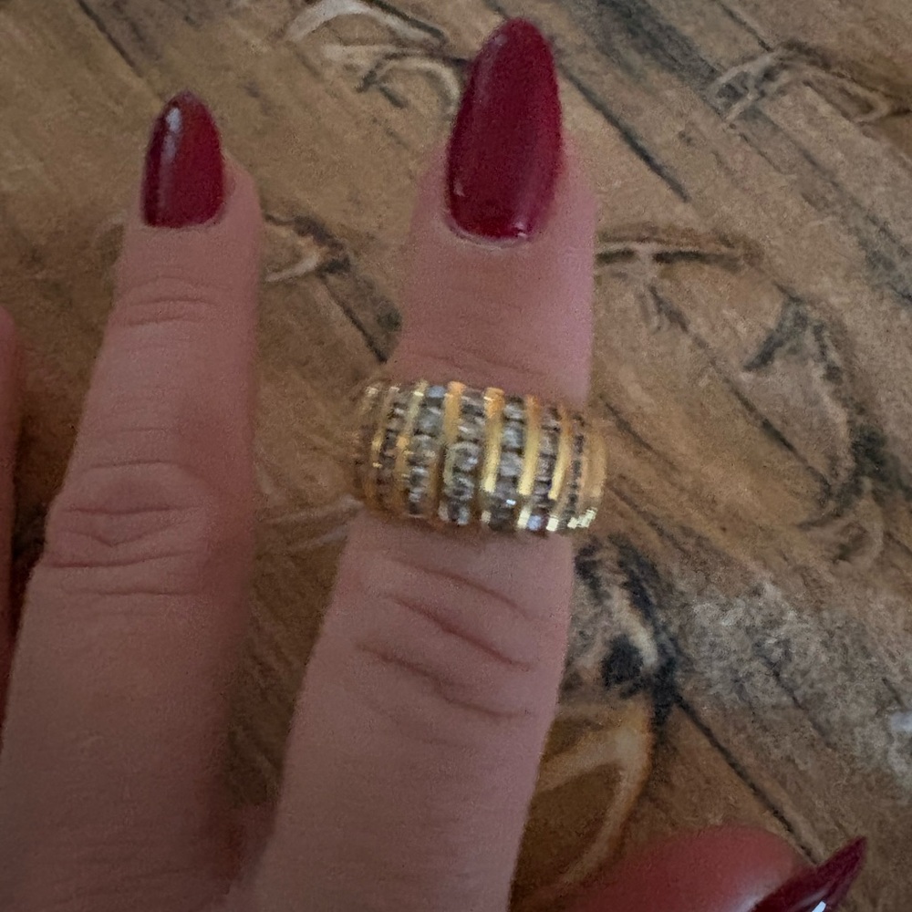 Random Jewelry - Picture 2 of 4